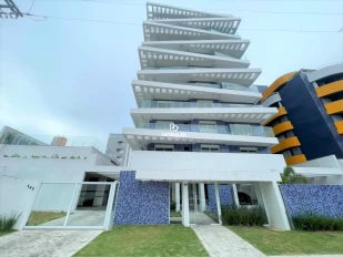 Apartamento Três Quartos sendo Três Suítes com  199m² Privativos no Centro de Guaratuba - PR