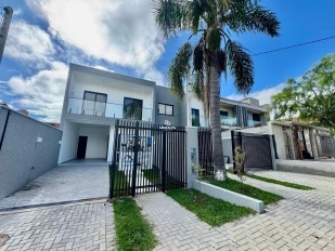 Sobrado Com 3 Quartos Sendo Uma Suíte Á Venda no Bairro Iguaçu Fazenda Rio Grande