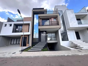 Sobrado Com 03 Suites Em Condominio Fechado No Pinheirinho