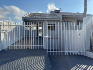 Casa Reformada com Terreno Espaçoso no Jardim Carmem - São Jose dos Pinhais