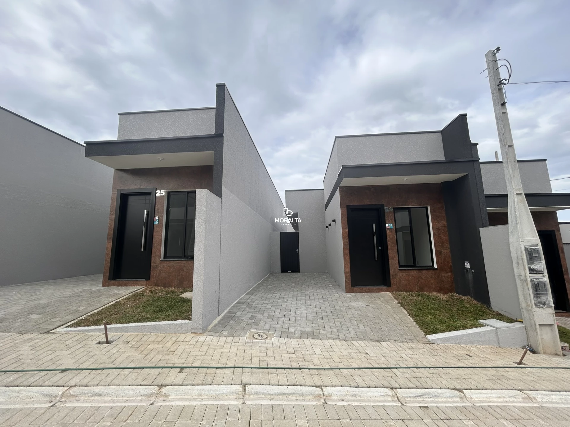 Casa em Condomínio Clube com 3 dormitórios sendo uma suíte à venda, 69 m² - Colônia Rio Grande - São José dos Pinhais/PR