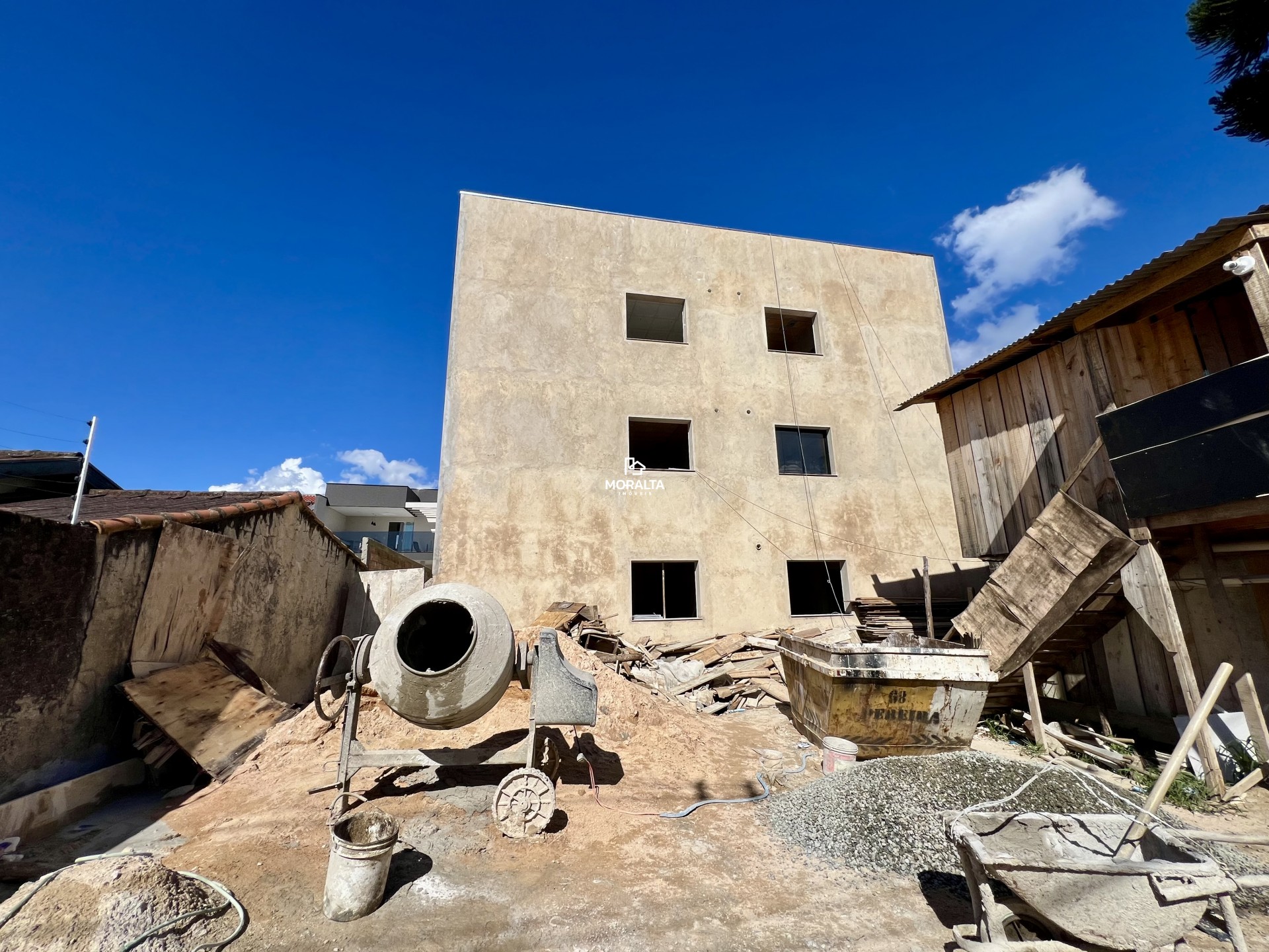 Residencial João Guerino - Apartamento Com 01 Dormitório no bairro Cajuru!