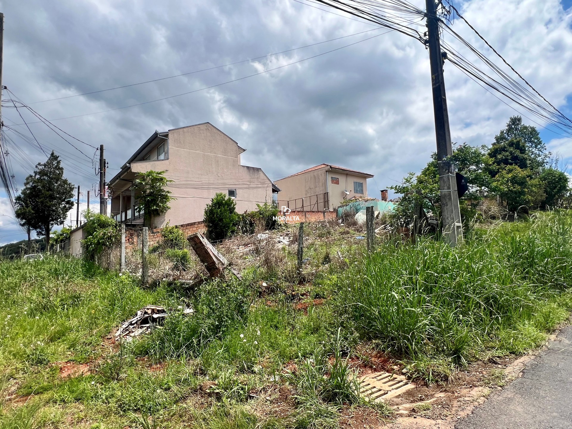 Terreno de Esquina no Bairro São Marcos!