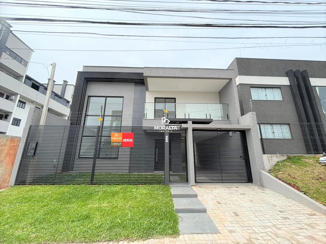 Sobrado à venda 3 quartos sendo 1 suíte - Bairro São Cristóvão