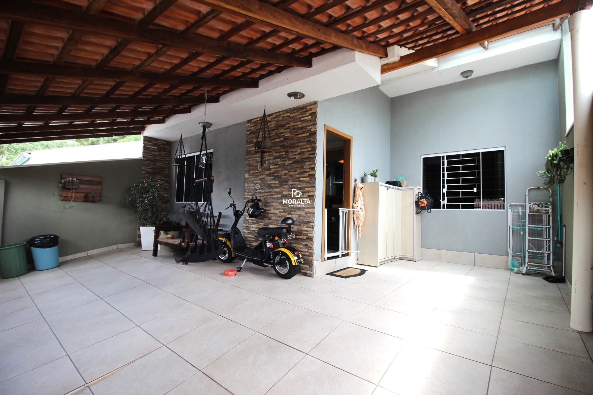 Casa à venda  3 quartos, com Piscina no bairro Rio Pequeno!!