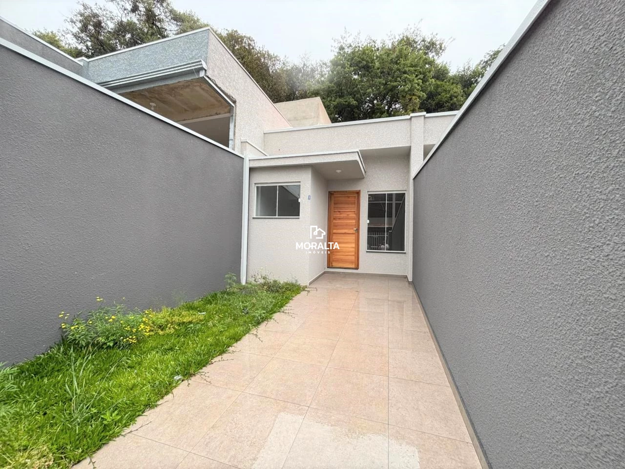 Casa com 02 quartos - Bairro Tatuquara