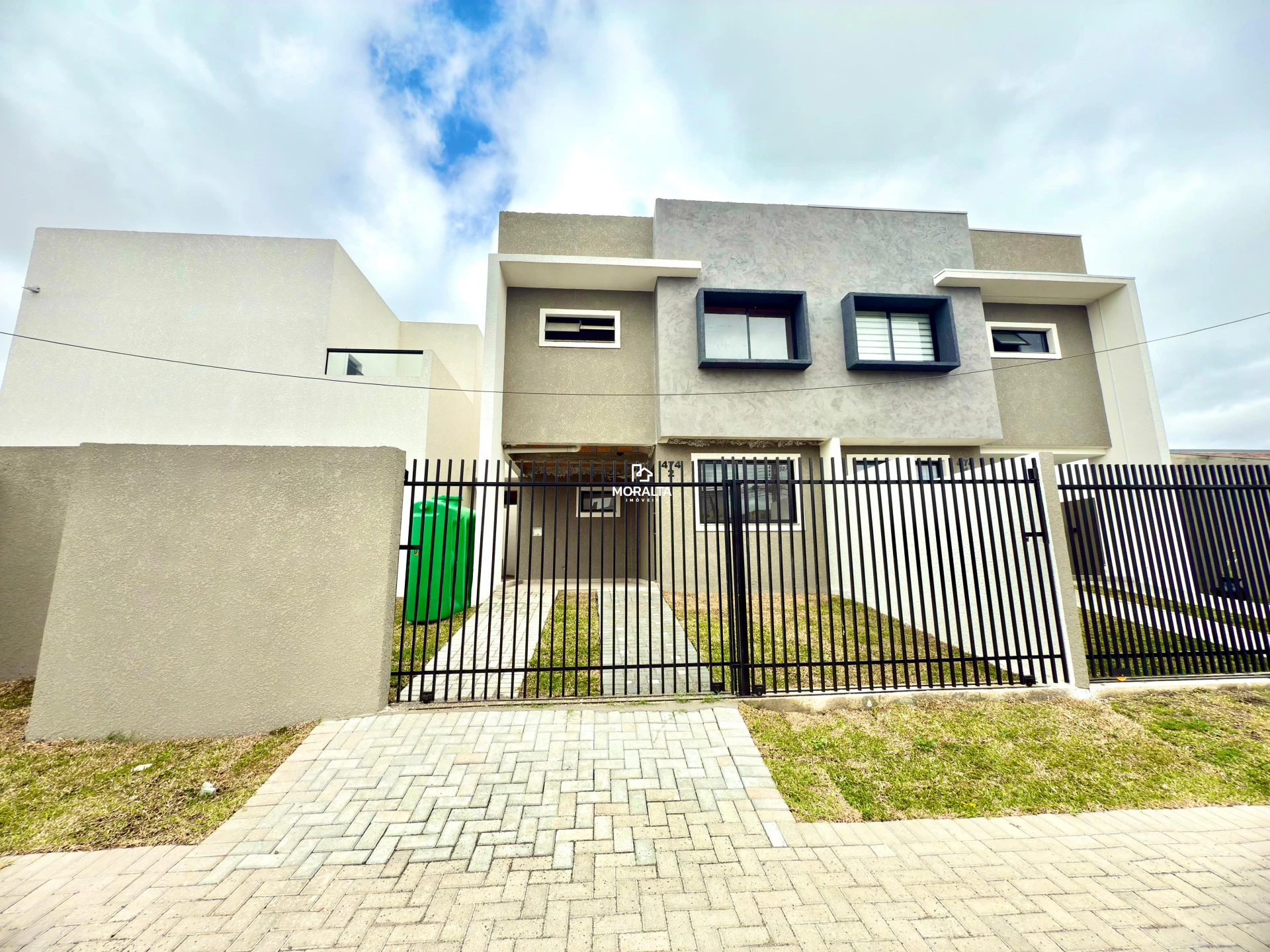 Sobrado Novo Com 3 Quartos Sendo uma Suite com Closet no Jardim Cruzeiro