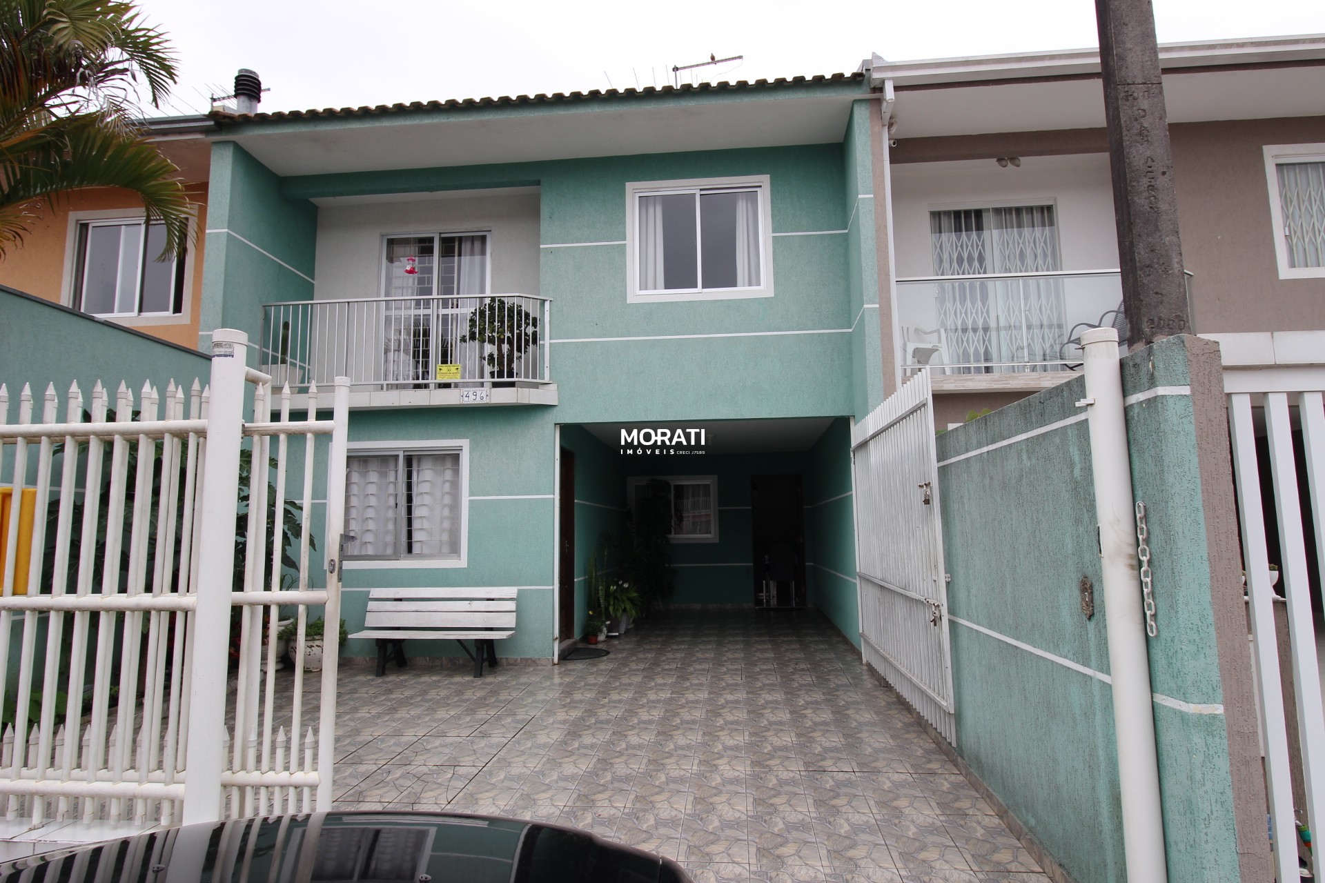 Sobrado 03 quartos, sendo 01 Suíte com Closet e Área Gourmet no  Ouro Fino