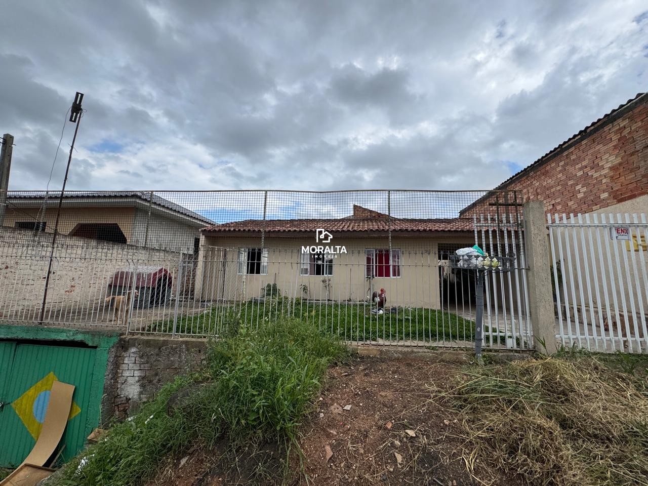 Terreno à Venda Com Construção no Bairro Santo Antônio!