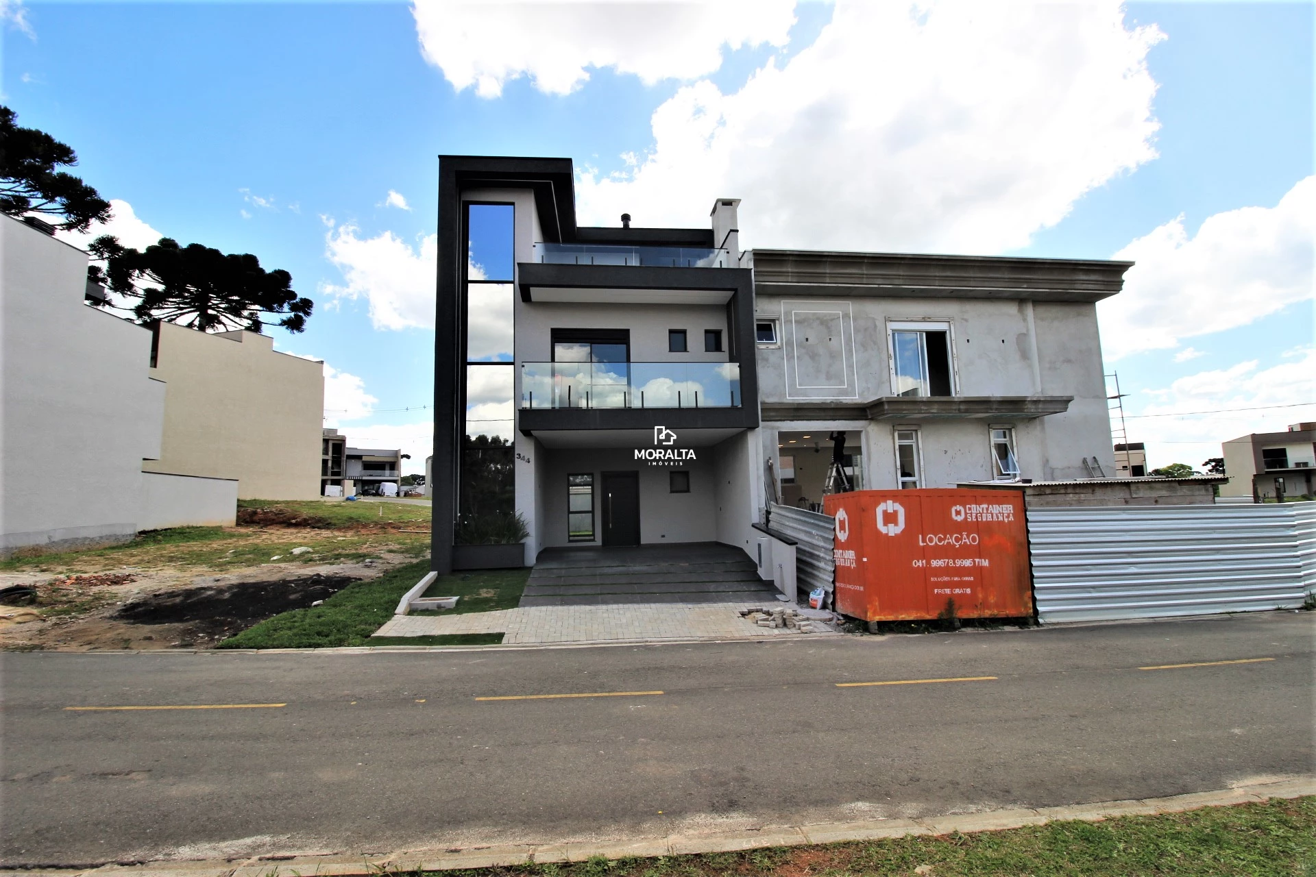 Sobrado Com 03 Suites No Condomínio Life Garden - Costeira