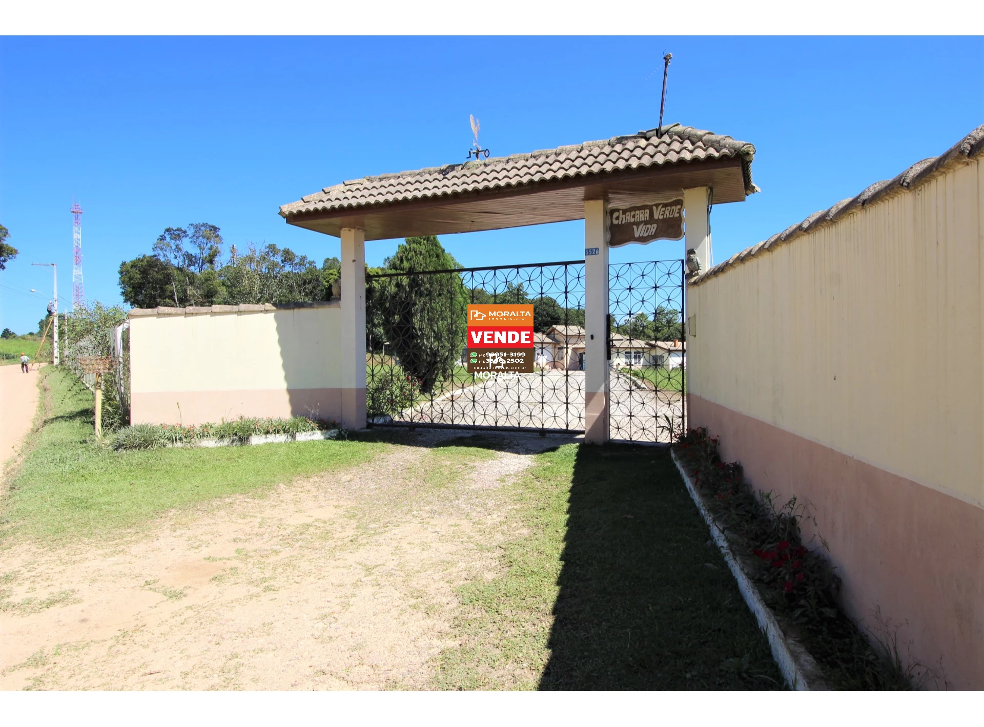 Chácara Campestre da Faxina com Estufas de Morango.