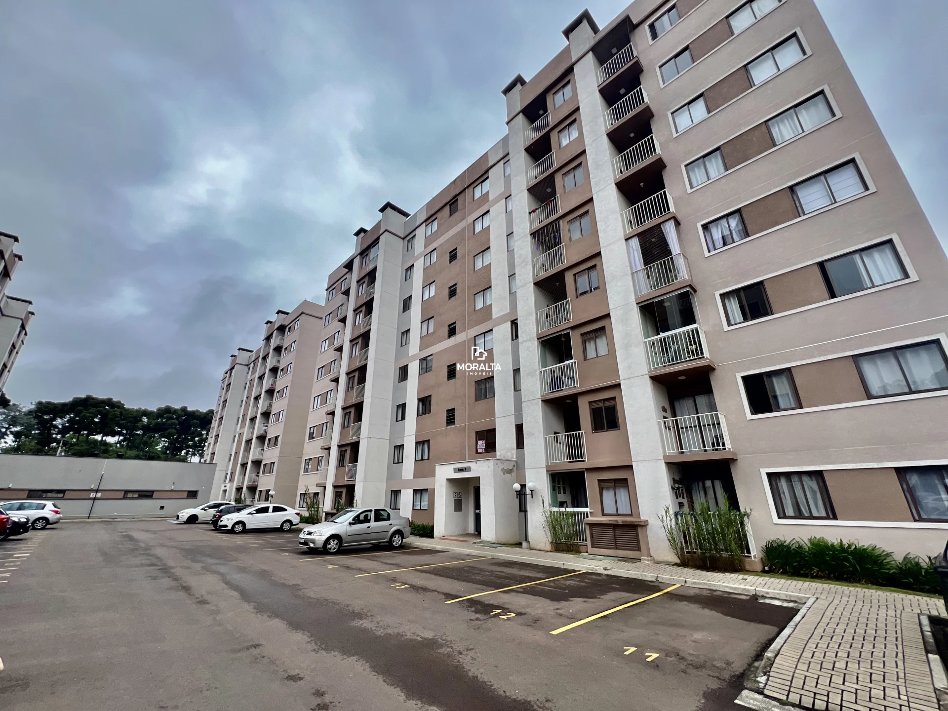 Apartamento Térreo 02 Quartos com Sacada e Churrasqueira no Santo Antônio