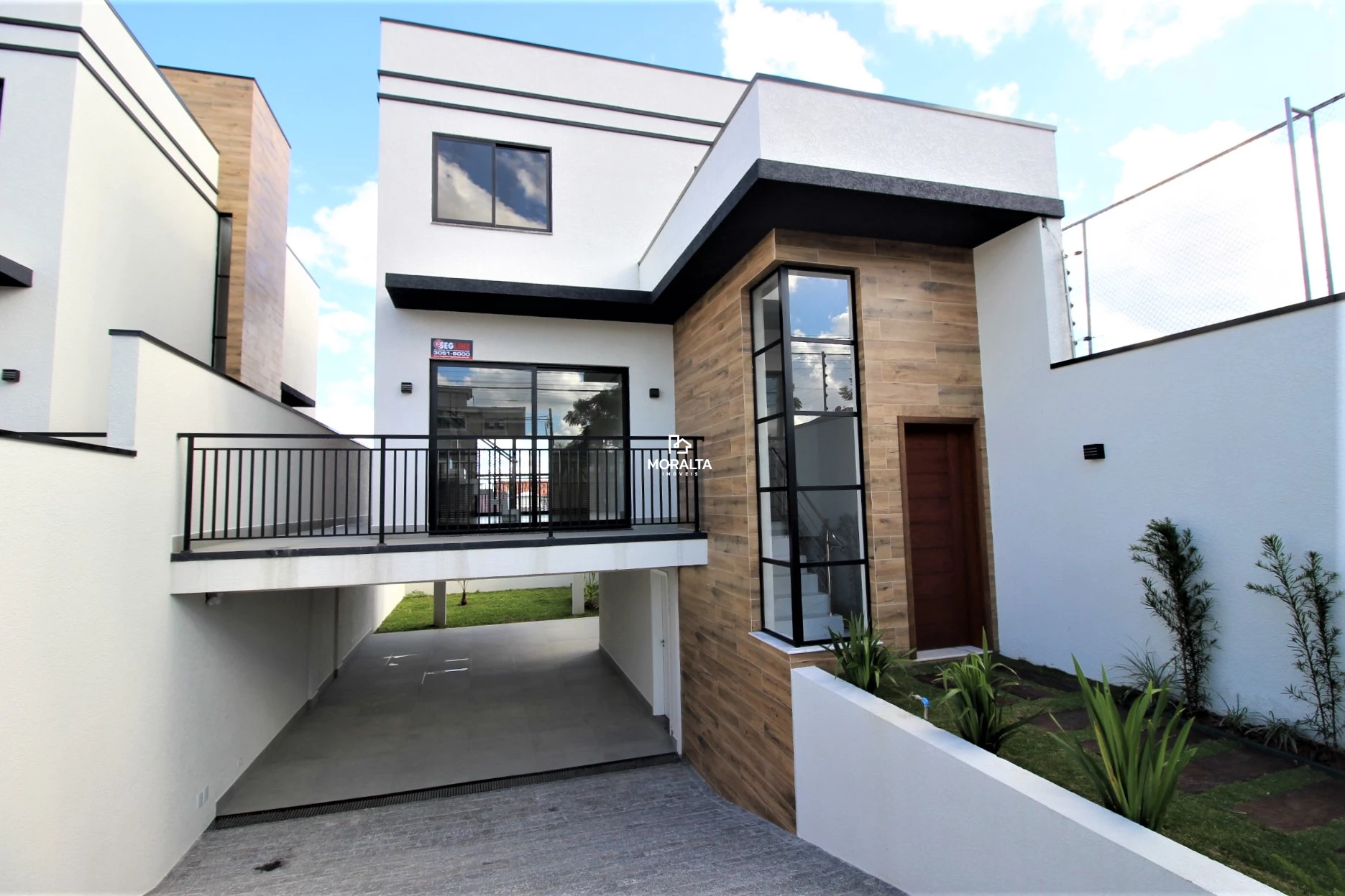 Sobrado com 3 dormitórios à venda, 200 m² - Cruzeiro - São José dos Pinhais/PR