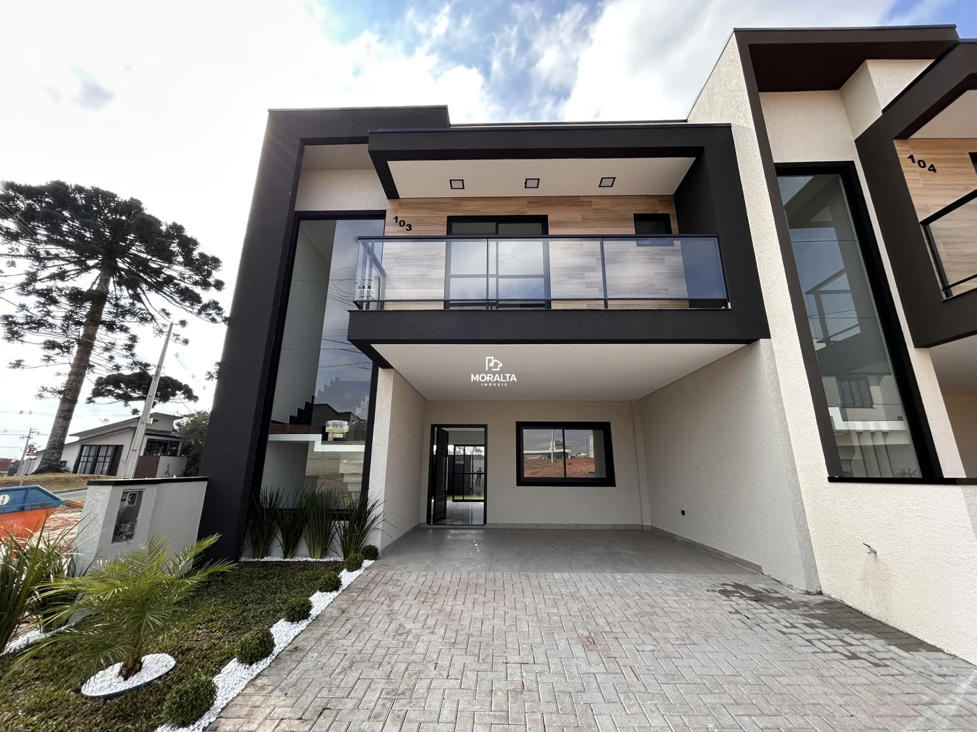 Sobrado em condomínio à Venda  - Costeira - São José dos Pinhais/PR