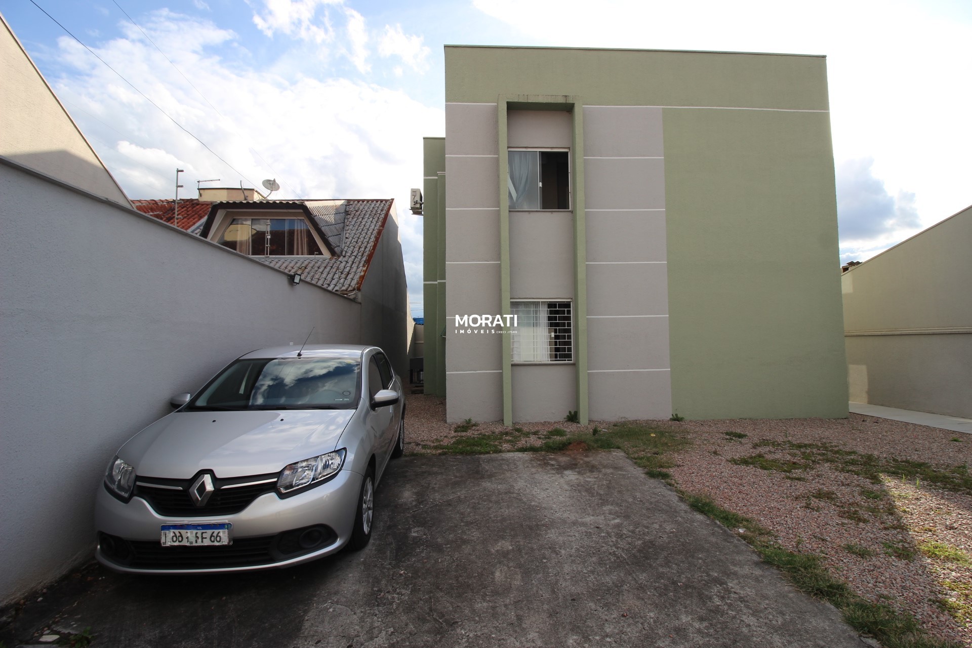 APARTAMENTO SEMI MOBILIADO 2 QUARTOS BAIRRO GUATUPE