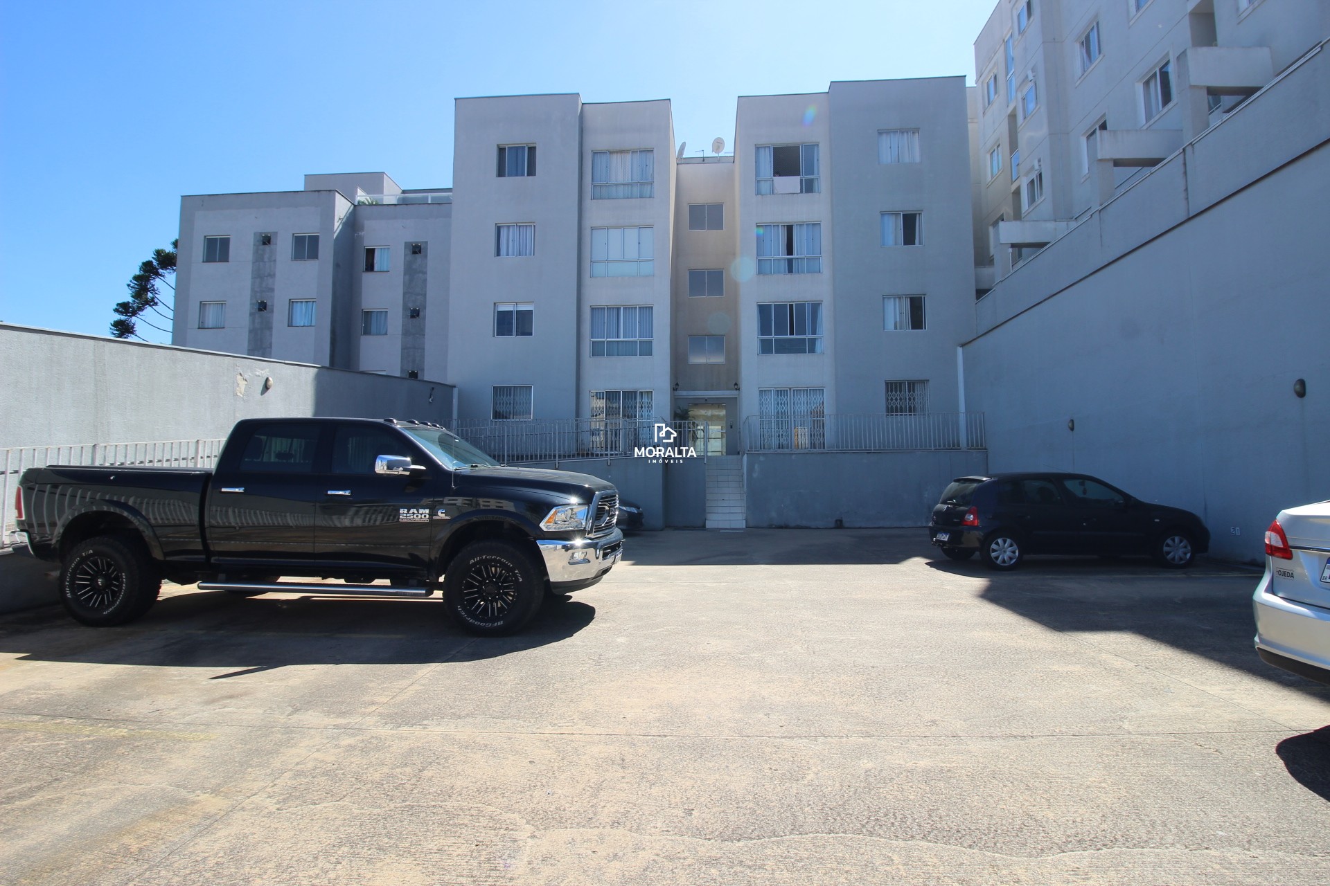 Apartamento com Garden – 2 Quartos Semimobiliado - Afonso Pena