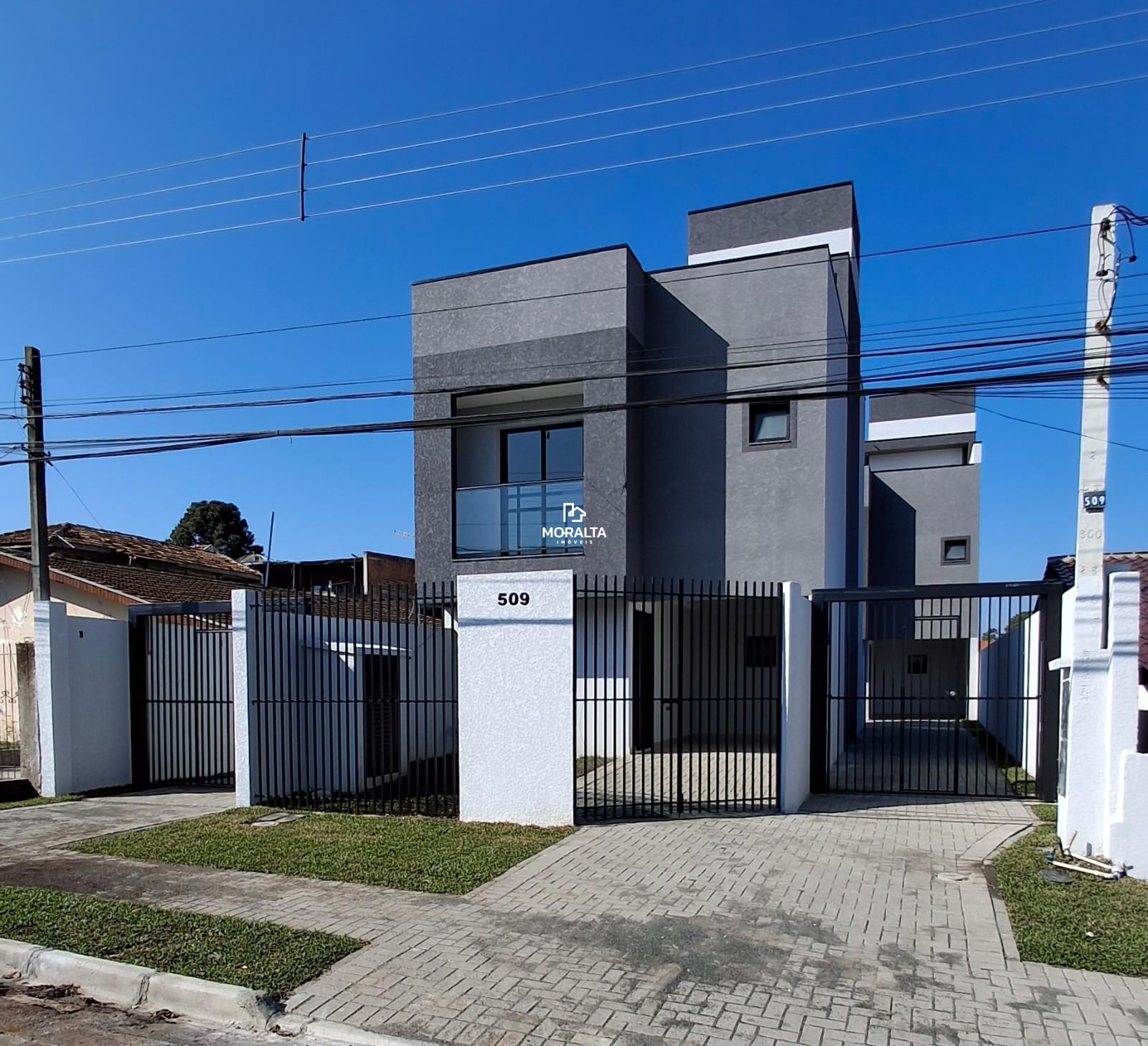 Lindo Sobrado Com Terraço Gourmet no Xaxim!