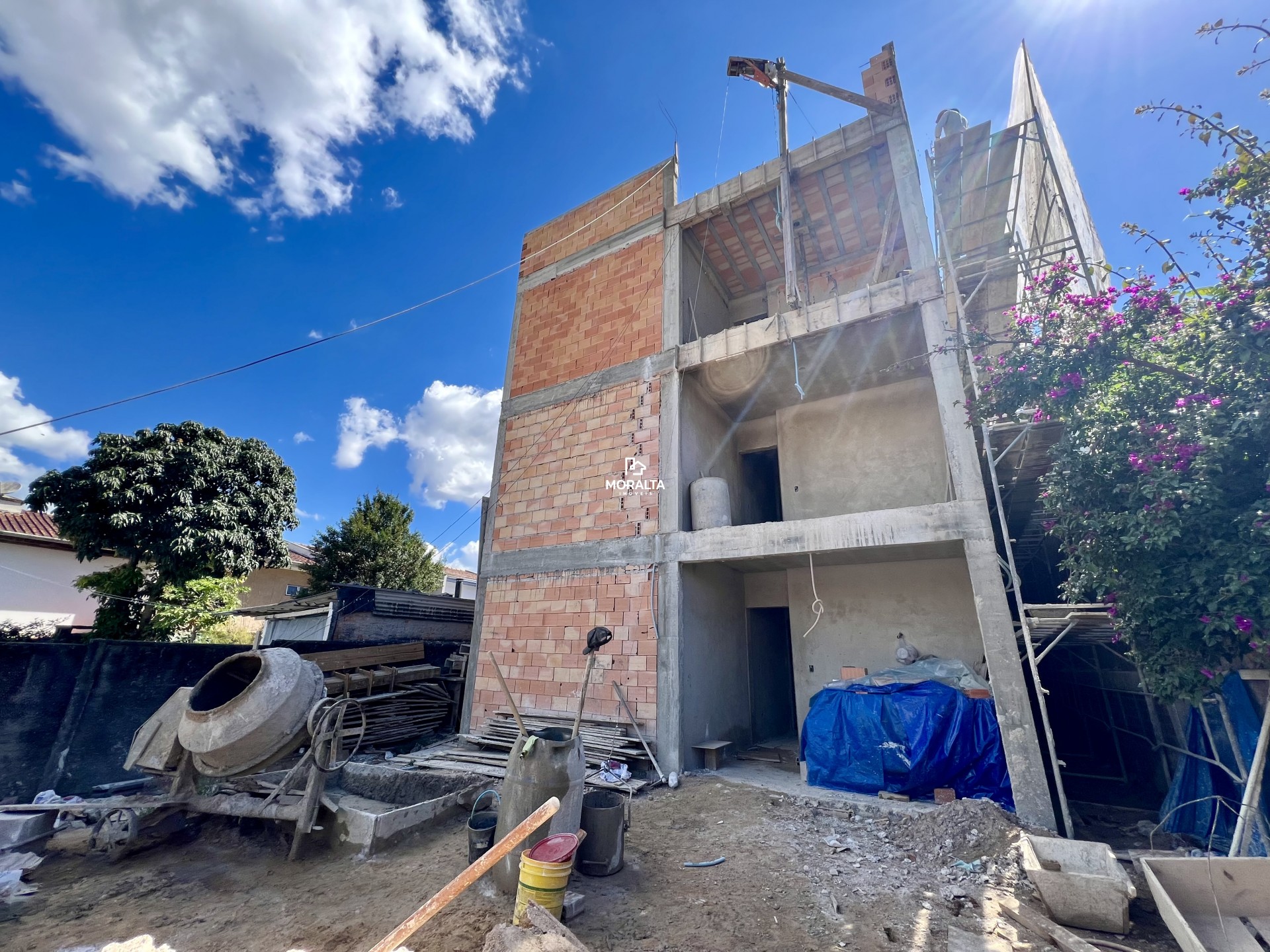 Residencial Salvador - Apartamentos Com 01 dormitório no Cajuru!