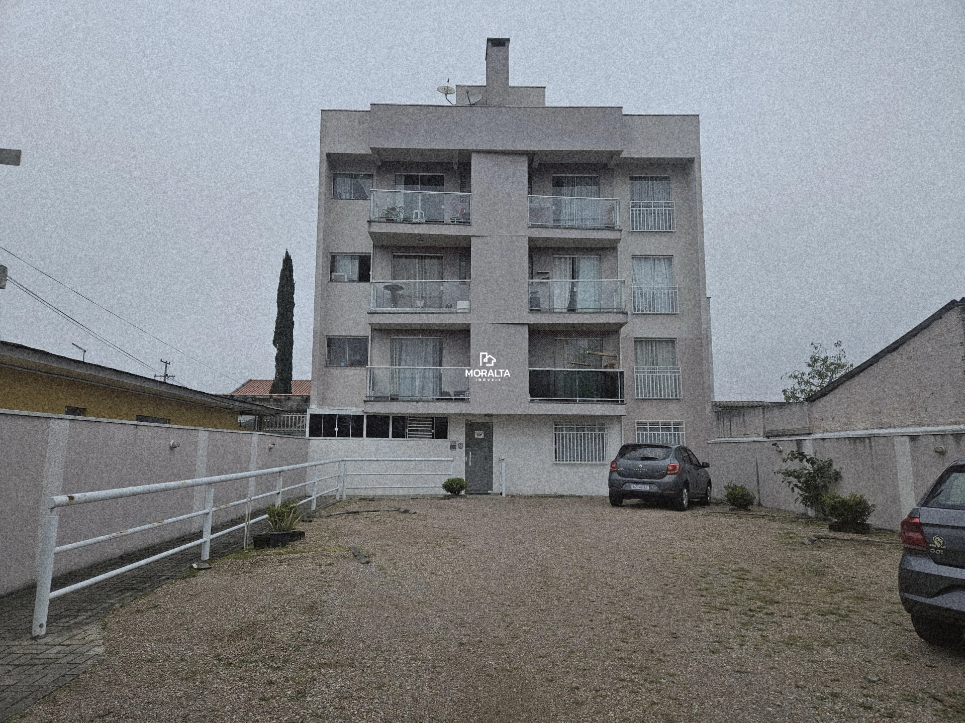 Apartamento com 3 dormitórios, sacada com churrasqueira, localizado no bairro Cidade Jardim!!