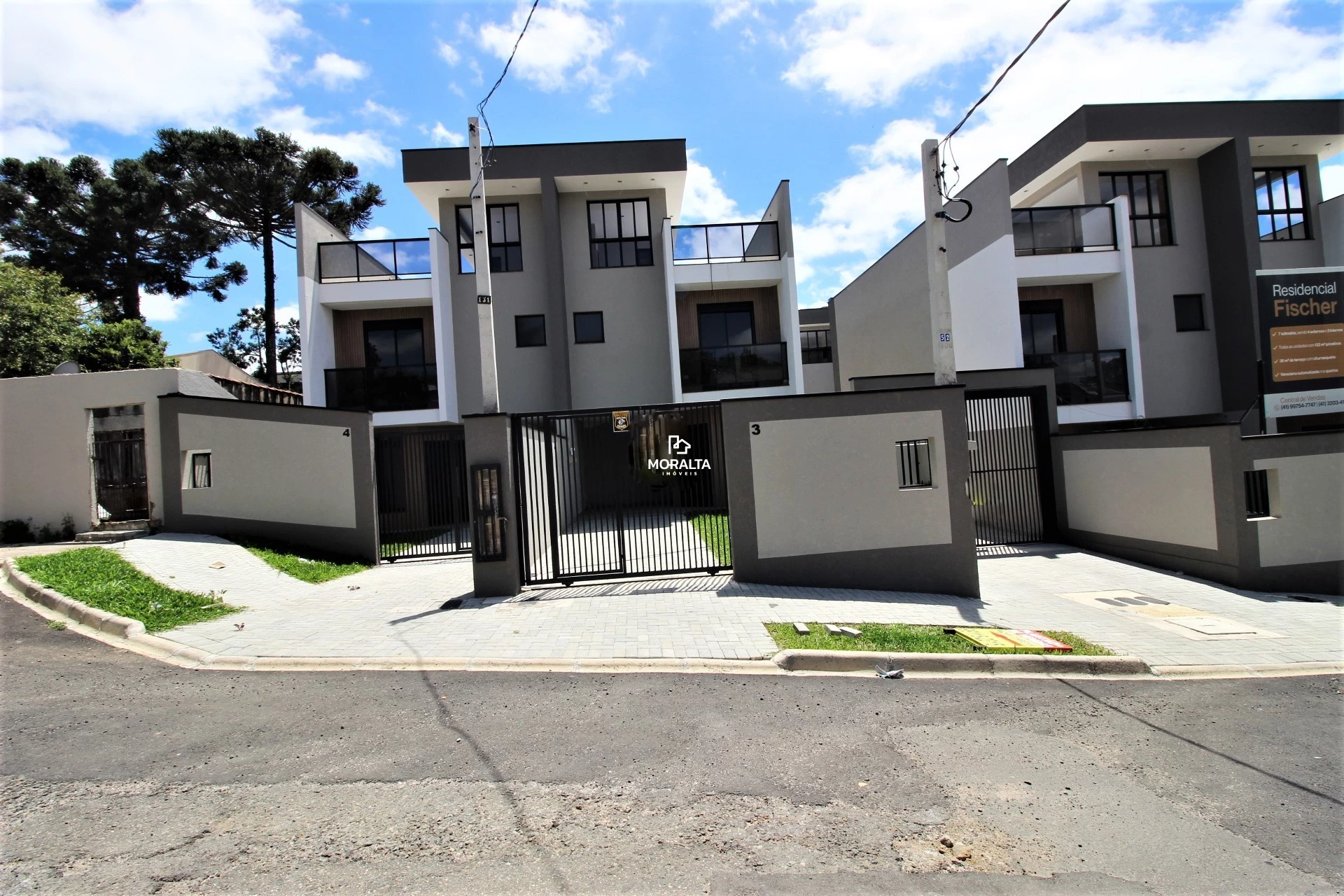 Sobrado no de 03 Quartos Sendo 01 Com Suite e Terraço no Uberaba