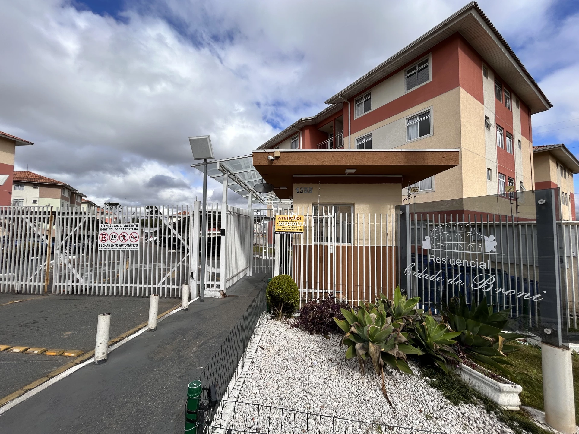 Apartamento à venda, 2 Dormitórios - Campo de Santana -Curitiba/PR