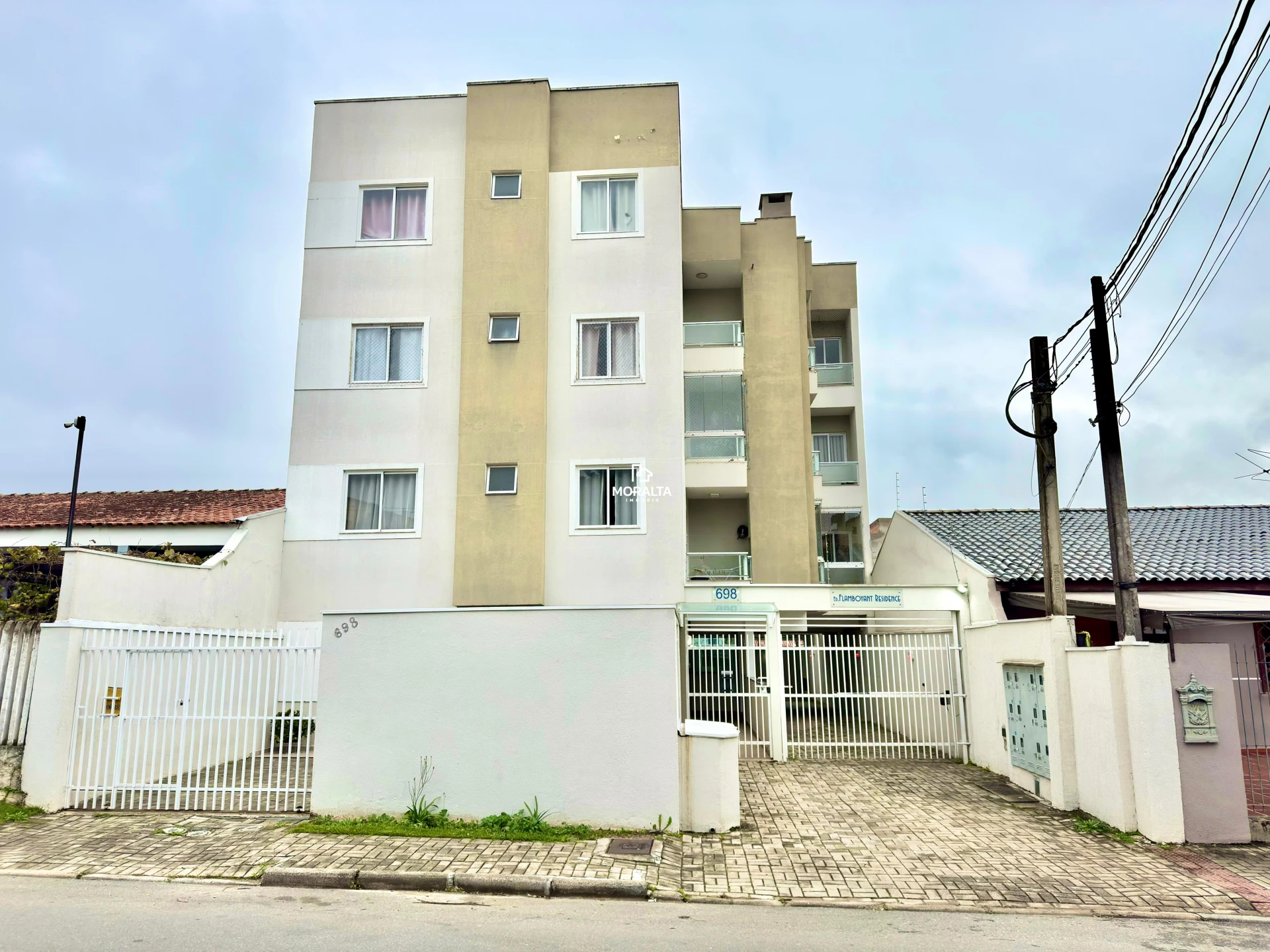 Apartamento Com Dois Quartos Sendo Uma Suite na Boneca Do Iguaçu