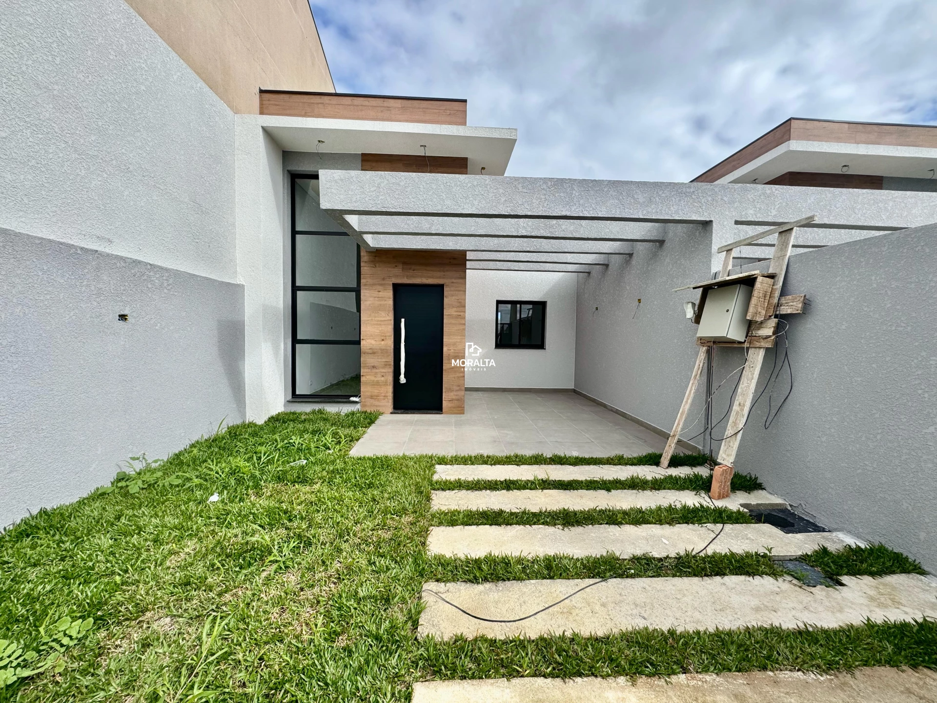Casa com 3 Quartos Sendo Uma Suíteno Bairro Cruzeiro São Jose dos Pinhais