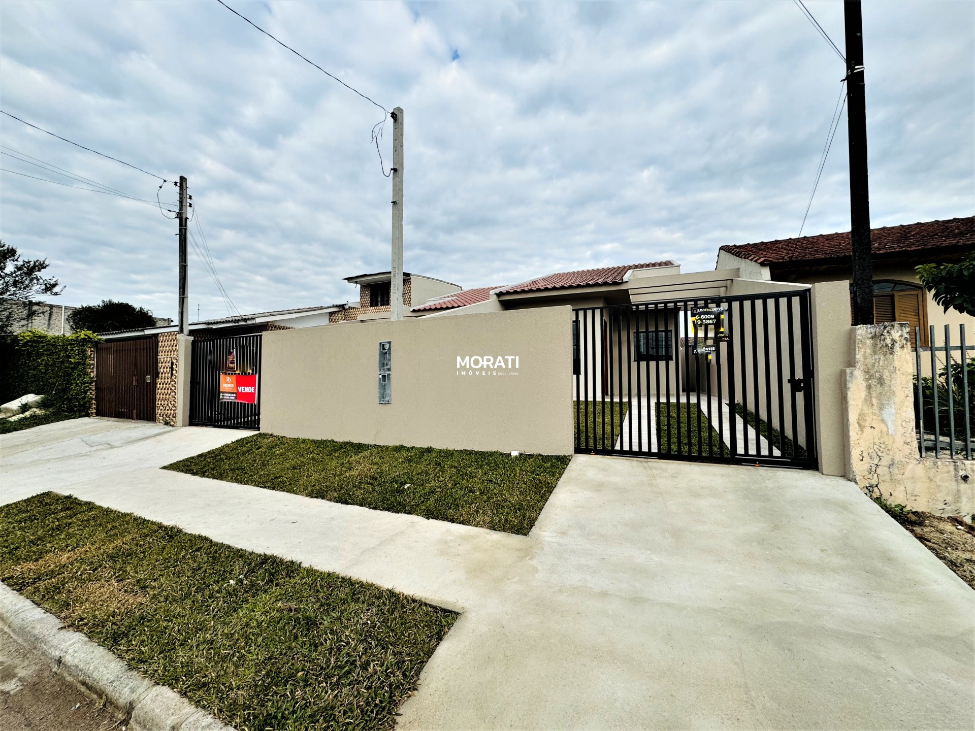 Casa com 3 dormitórios à venda, 75 m² por R$ 450.000,00 - São Marcos - São José dos Pinhais/PR