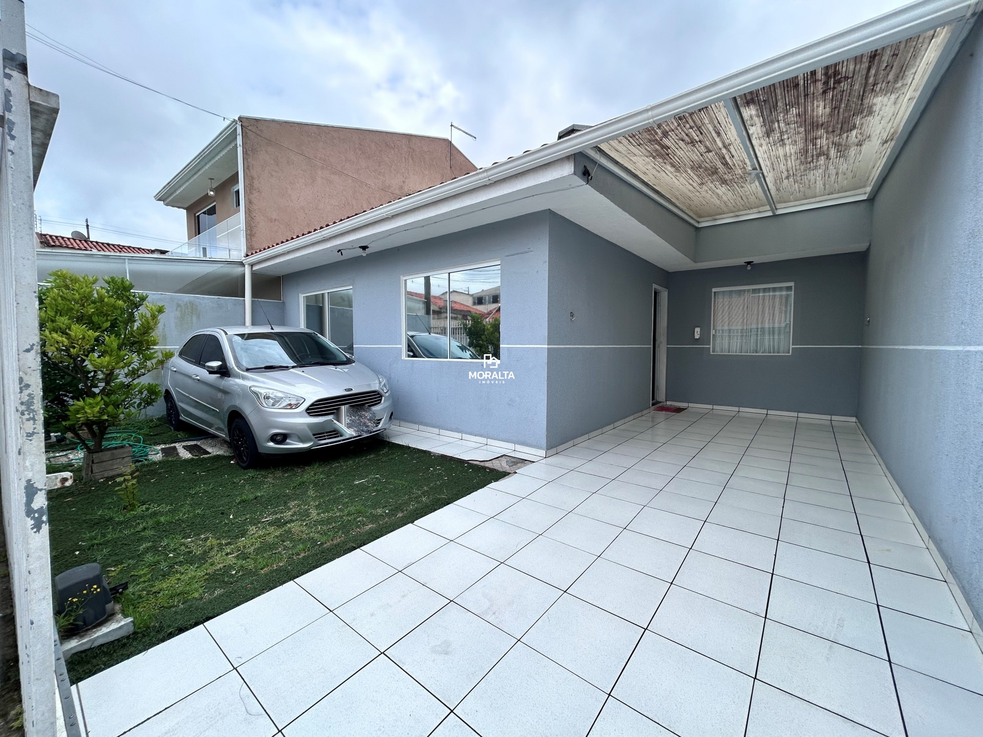 Casa com 3 dormitórios sendo uma suíte à venda - Campo Largo da Roseira - São José dos Pinhais/PR