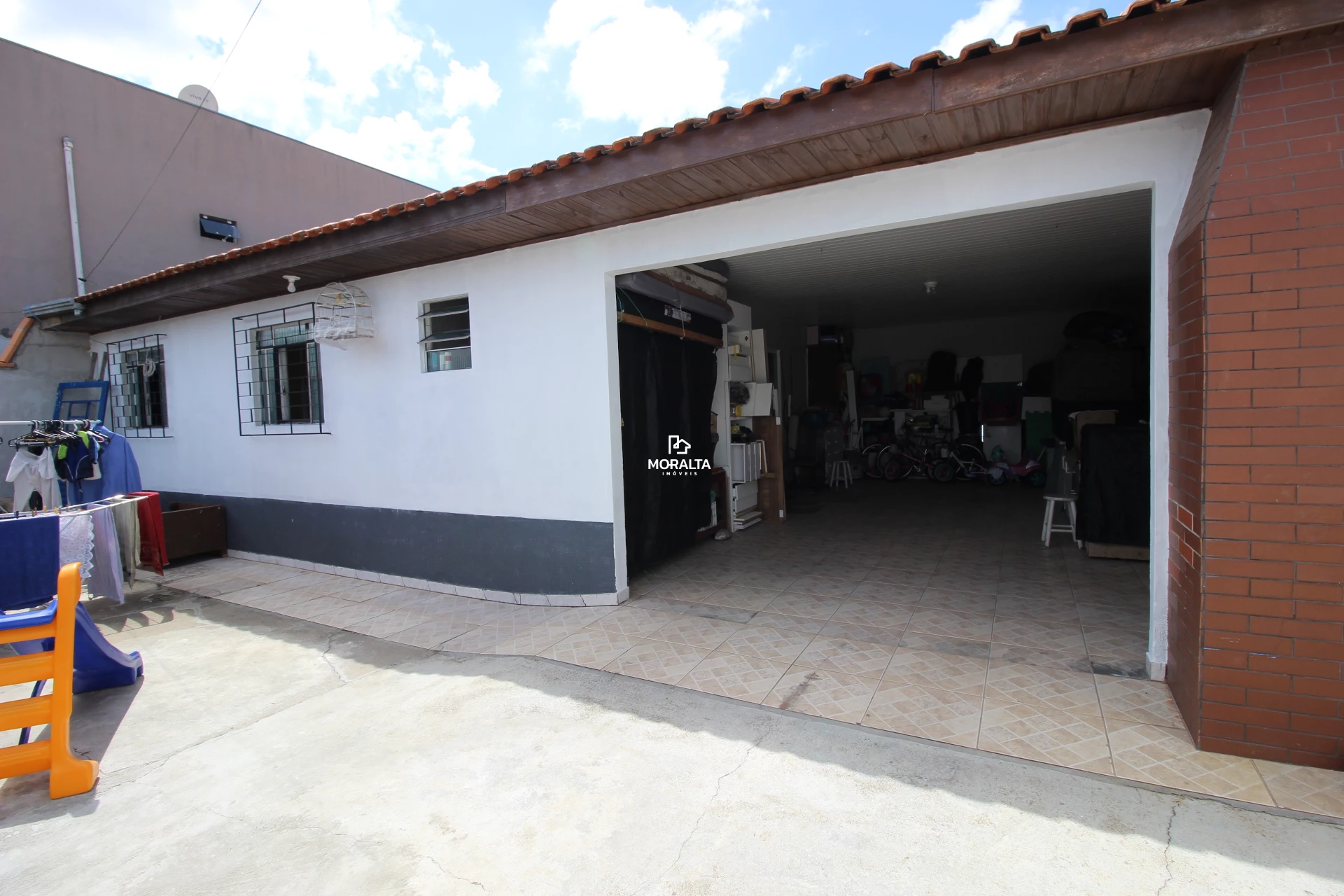 Casa 03 Quartos Sendo 01, Área Gourmet no Iná