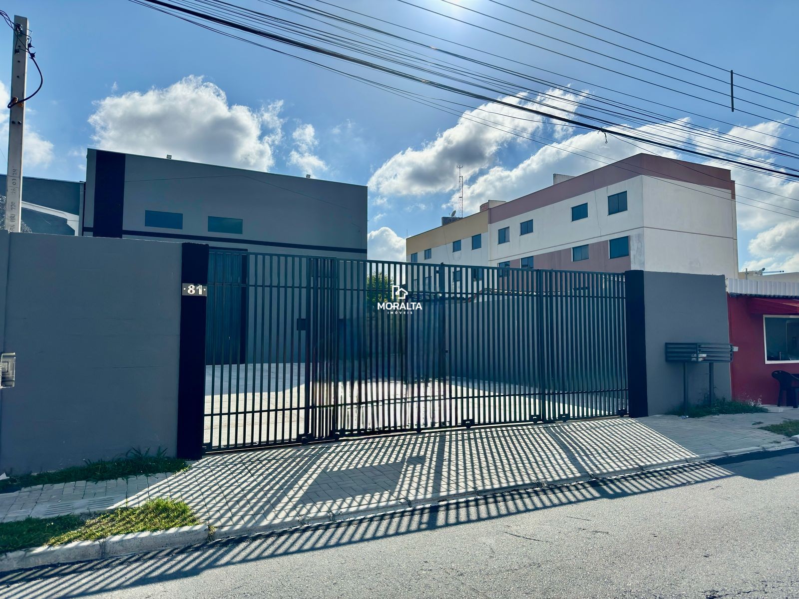 Baracão Novo A venda Com 292 Metros Quadrados de Galpao no Bairro Rio Pequeno