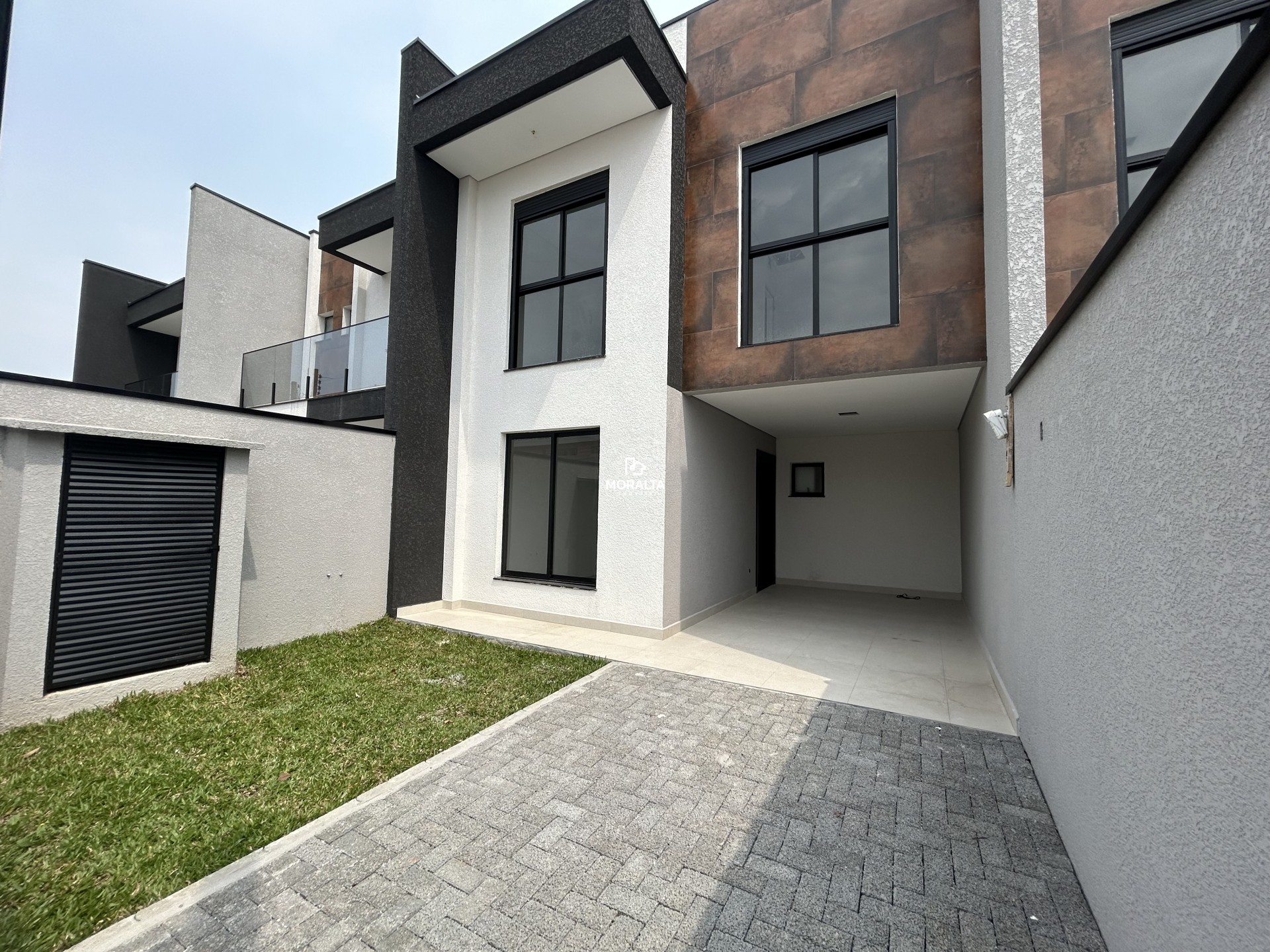 Sobrado com 3 dormitórios à venda, 135 m² - Cruzeiro - São José dos Pinhais/PR