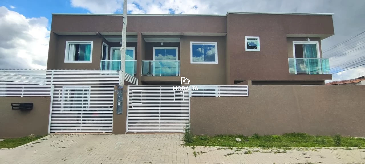 Sobrado à Venda no Ganchinho – Curitiba | 3 Quartos e Excelente Localização!