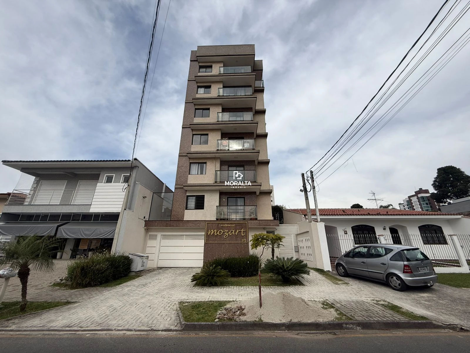 APARTAMENTO 02 QUARTOS SENDO UMA SUITE NA REGÃO CENTRAL - SÃO JOSE DOS PINHAIS